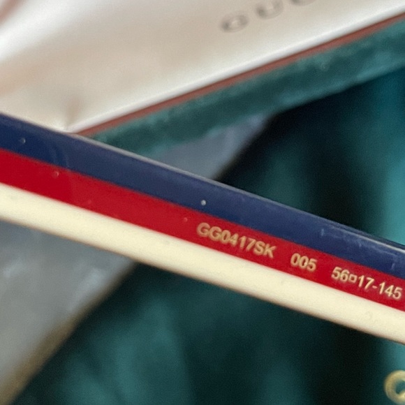 New unisex Gucci sunglasses - Picture 5 of 8